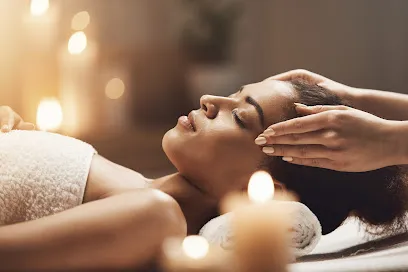 Image de L'arbre et la graine - Massage en cabinet ou à votre domicile