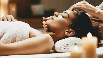 Image de Lucie | Massage à domicile | Everybodymassage