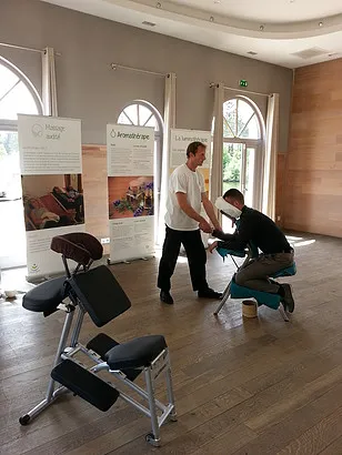 Image de Shiatsu, Reflexologie, Massage assis, Energétique , Corrèze Brive et environs- Ki Tree